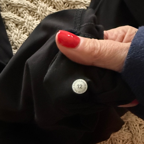 Lululemon Limited RARE ALOHA Hawaii Align Leggings - Picture 5 of 7